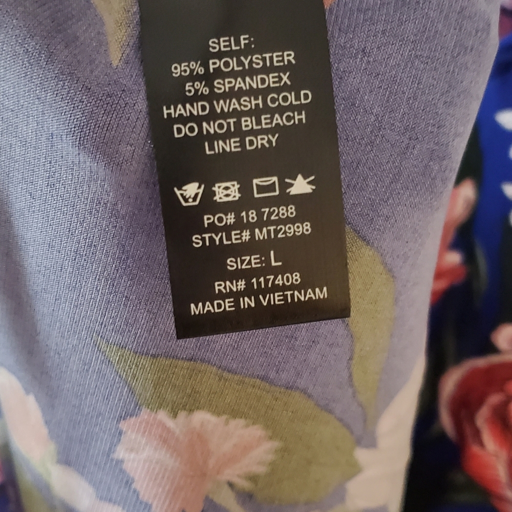 Beautiful Flower Blue Cold Shoulder Blouse - Picture 6 of 6